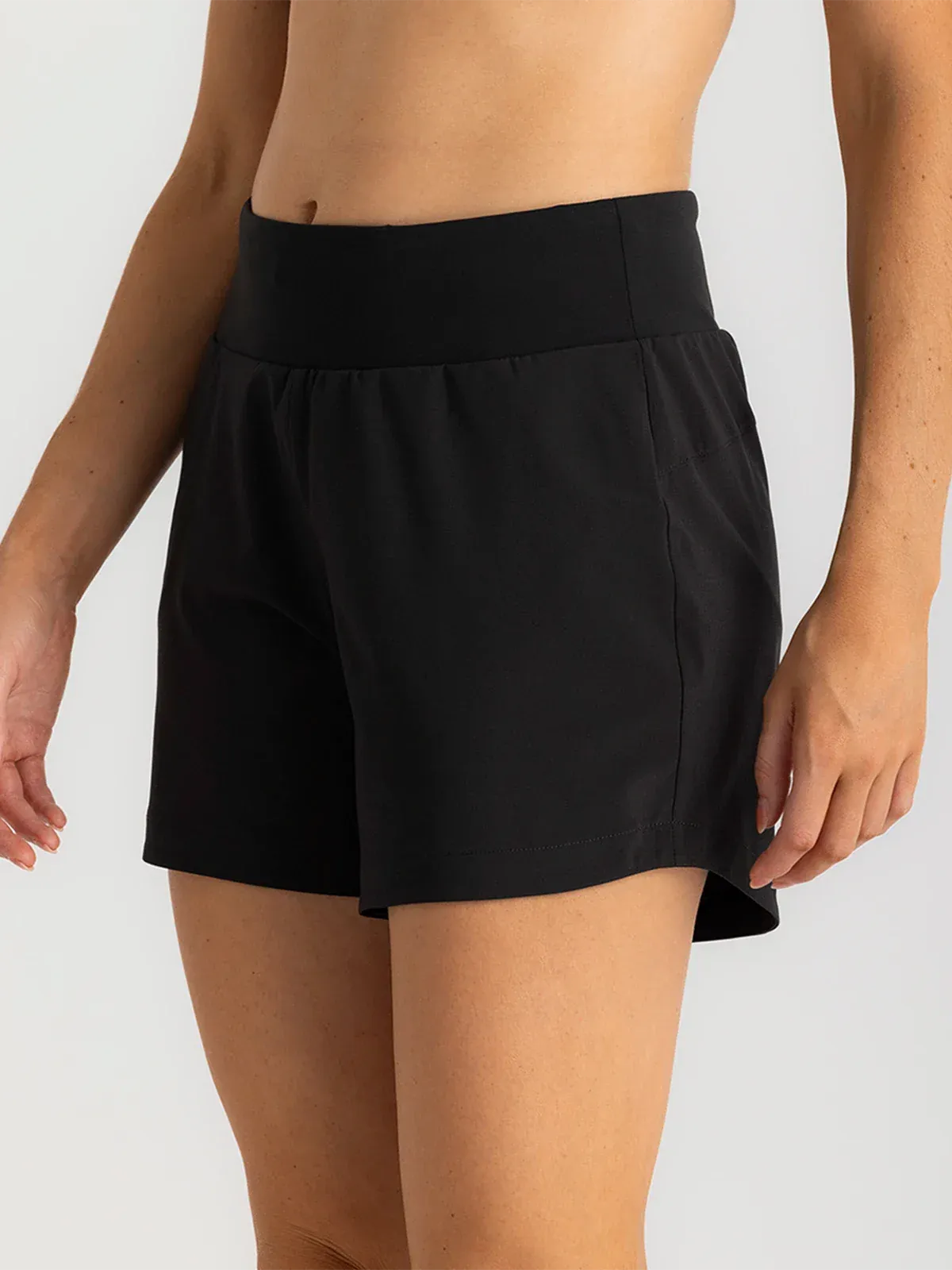 Free Fly Women's Bamboo-Lined Active Breeze Short – 5" in Black