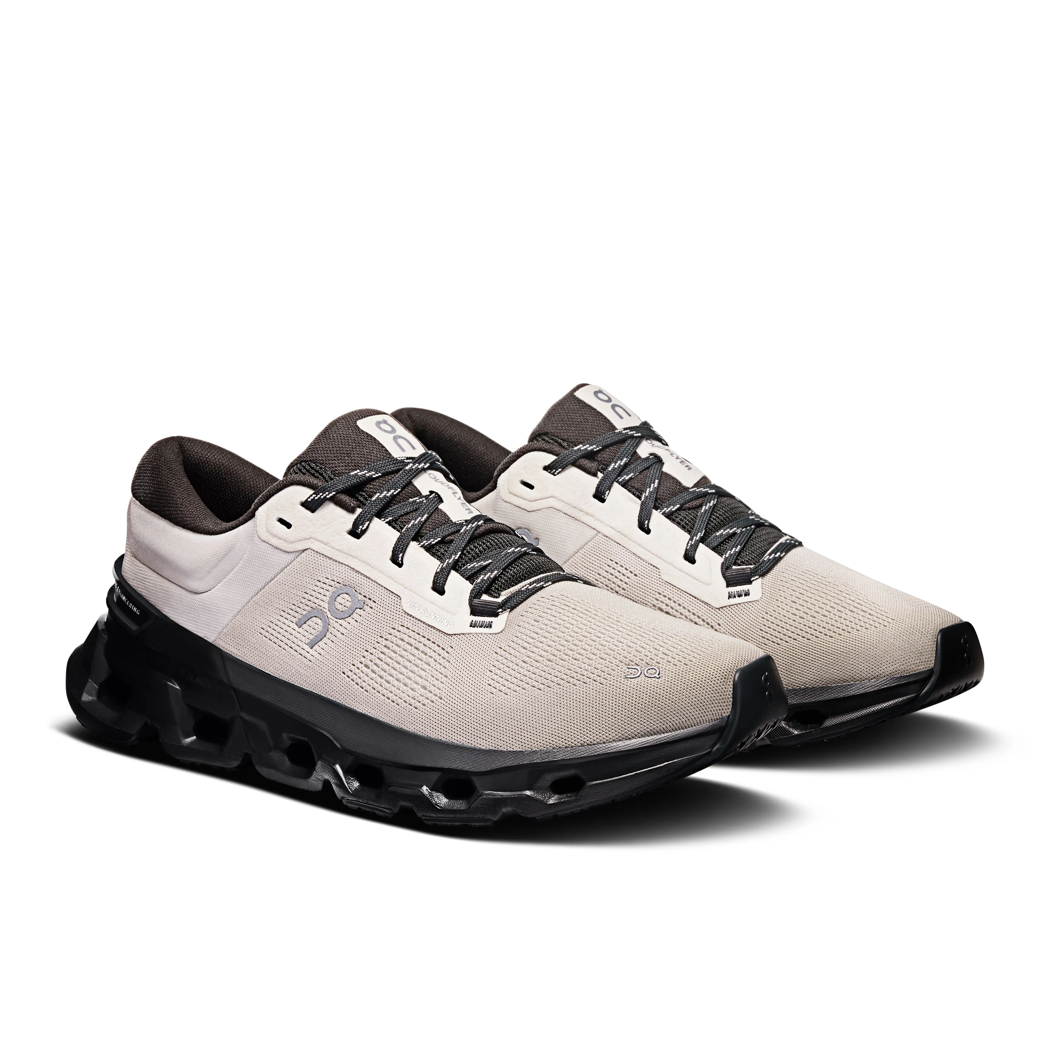 Men's On Cloudflyer 5 Running Shoe in Wolf | Black