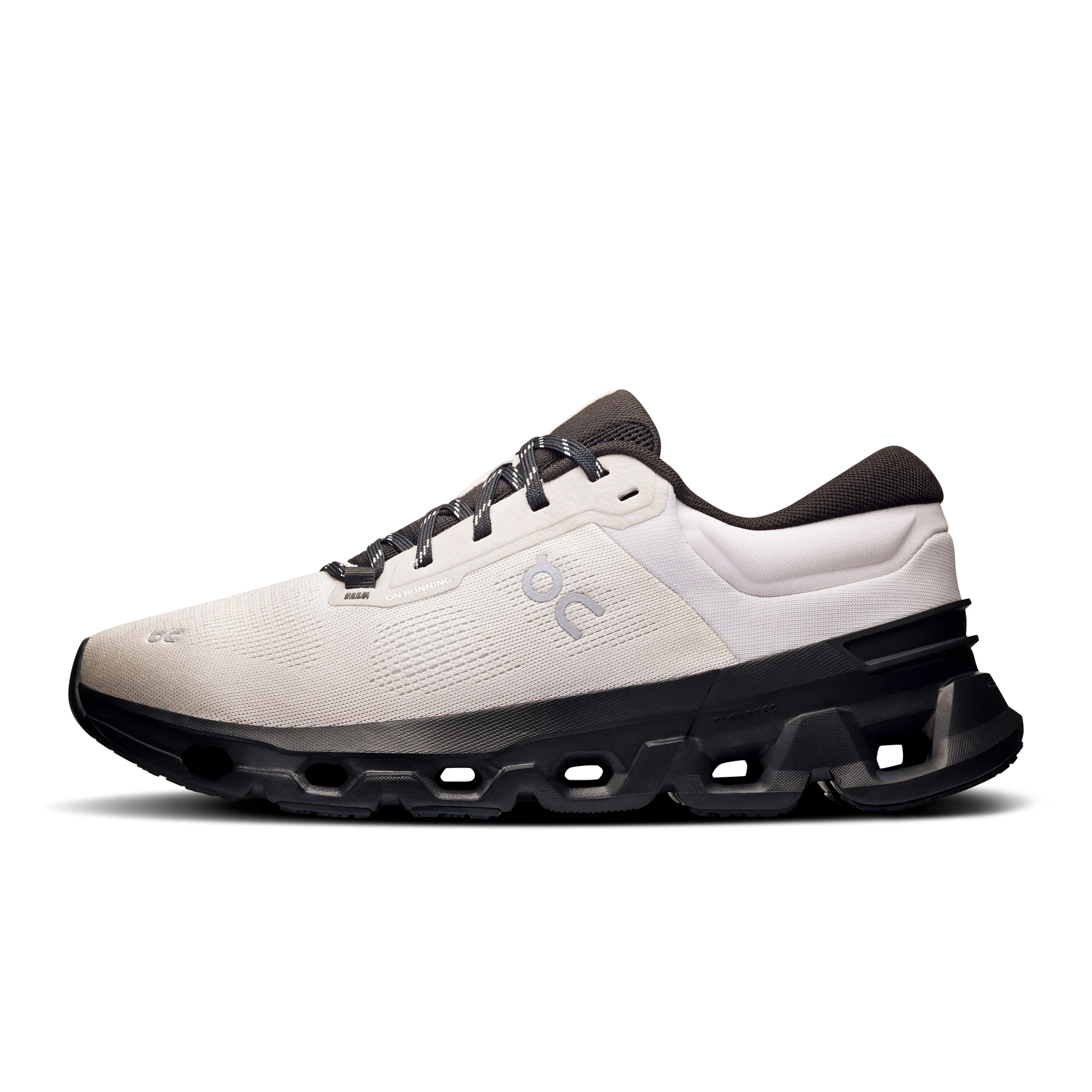 Men's On Cloudflyer 5 Running Shoe in Wolf | Black