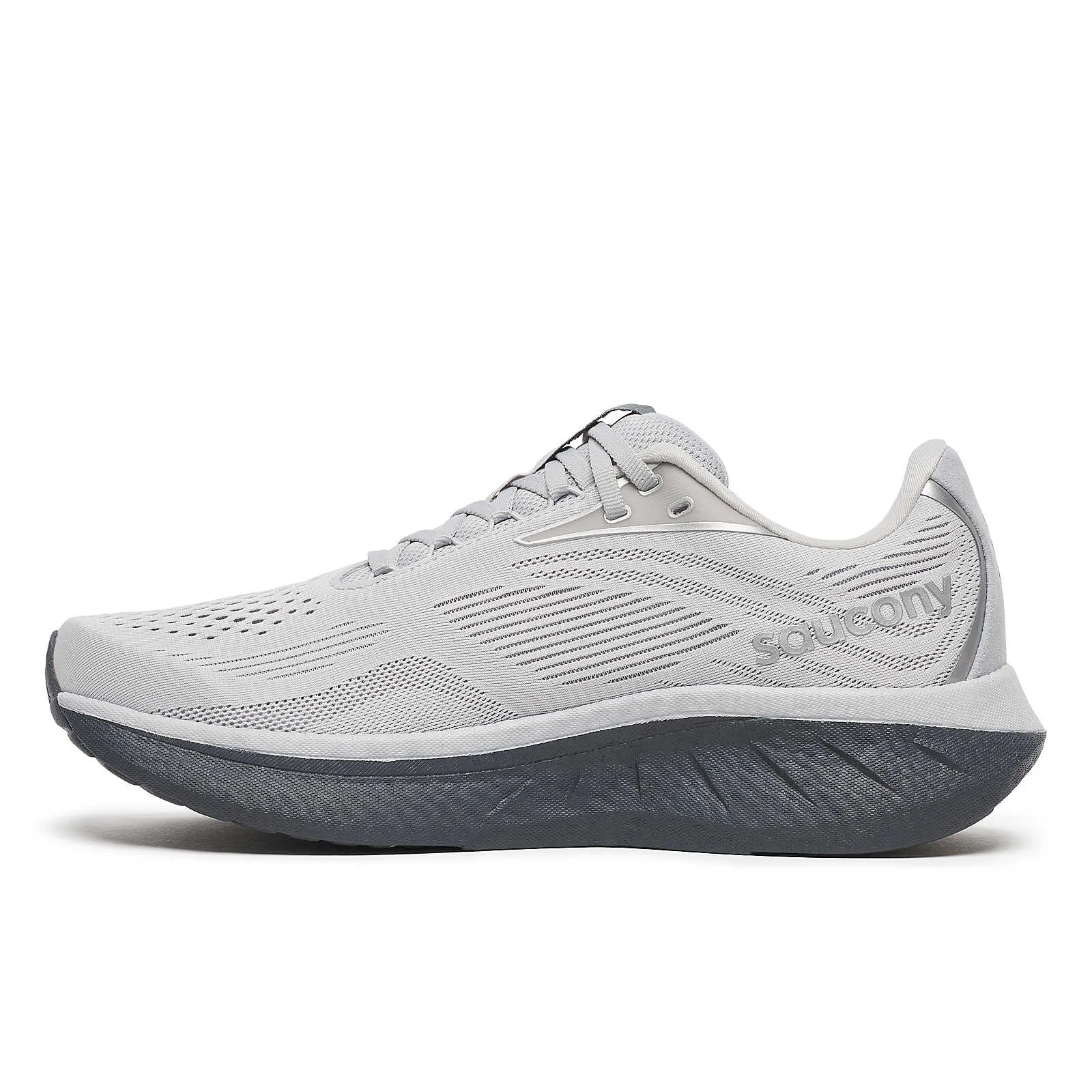 Men's Saucony Ride 18 Running Shoe in Cloud | Shadow