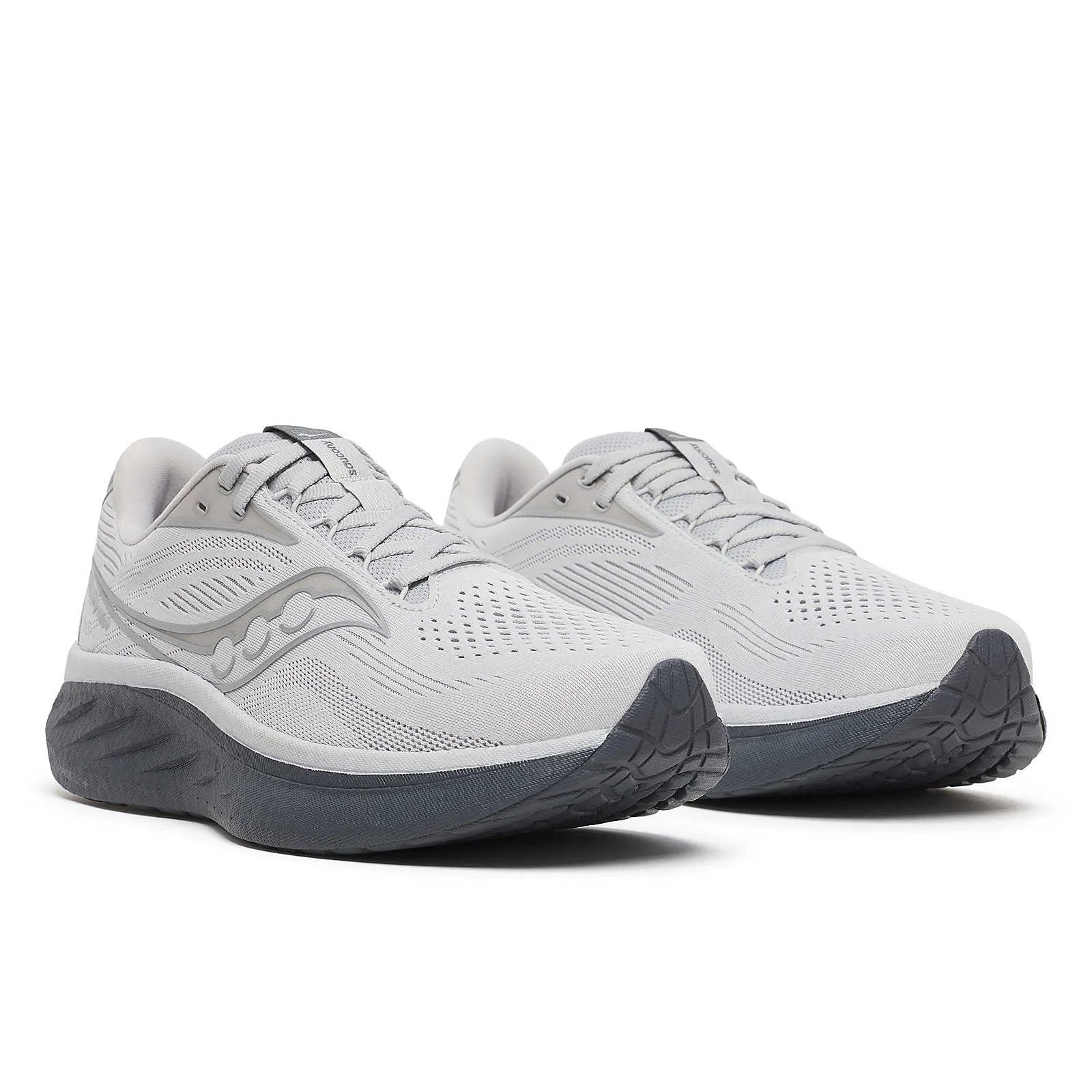 Men's Saucony Ride 18 Running Shoe in Cloud | Shadow