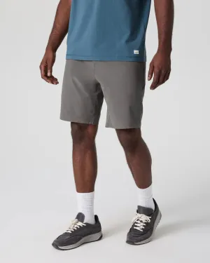vuori Men's Aim Short in Warm Grey
