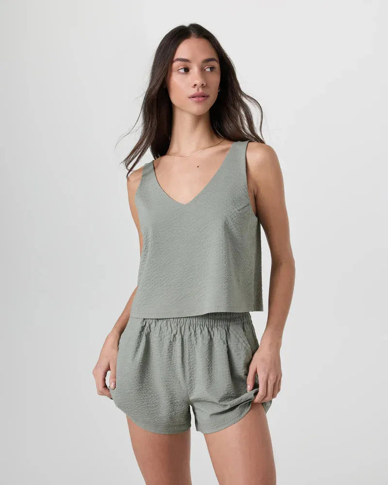 vuori Women's Villa Textured Crop Tank in Laurel