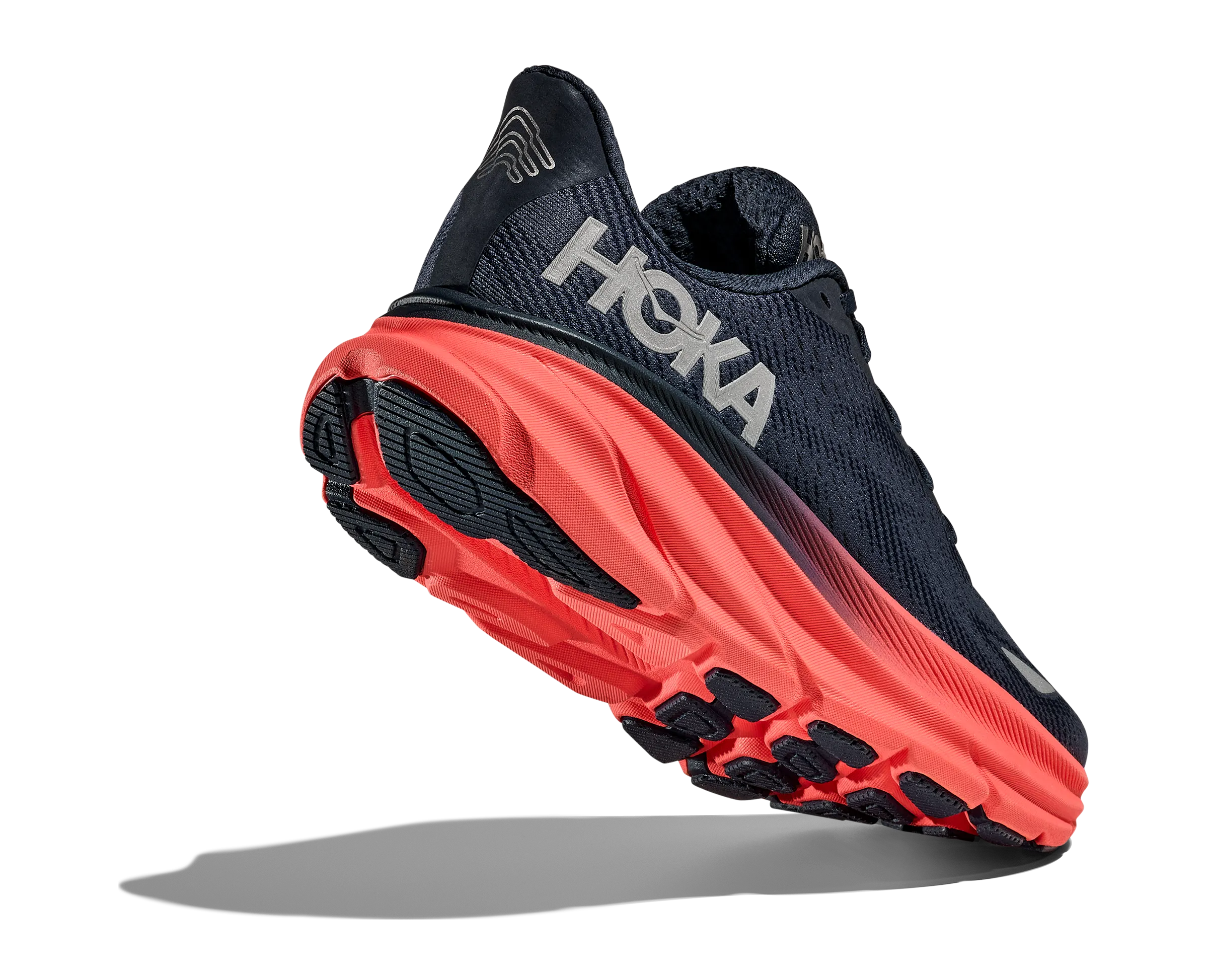 Women's HOKA Clifton 9 GTX Running Shoe in Varsity Navy / Nautical Dusk