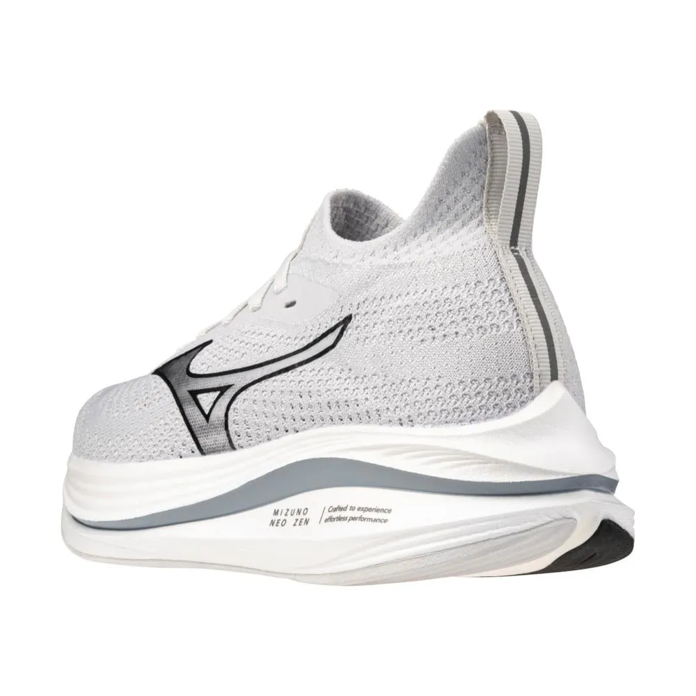 Women's Mizuno Neo Zen Running Shoe in Nimbus Cloud | Black