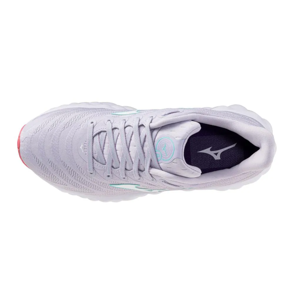 Women's Mizuno Wave Sky 8 Running Shoe in Thistle White