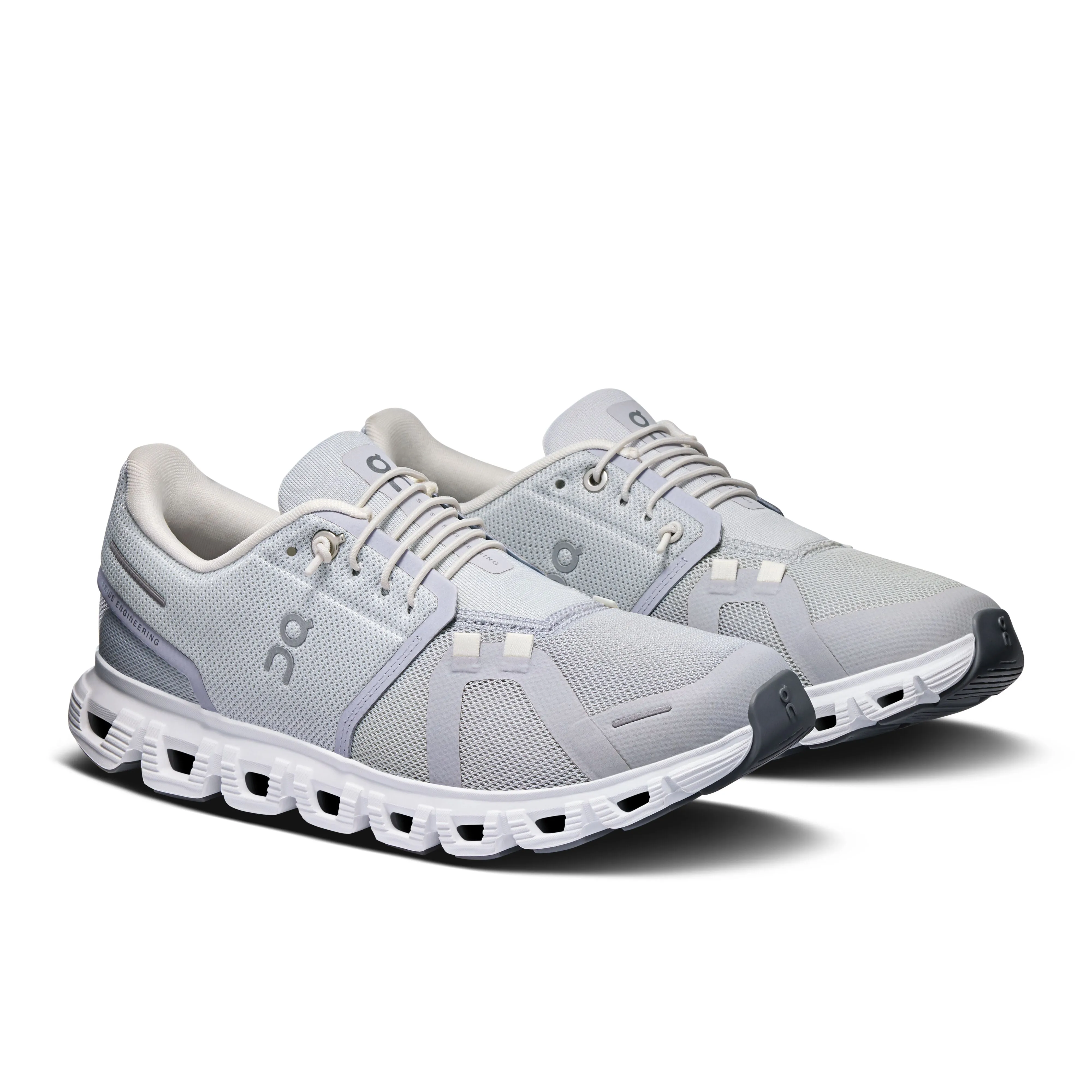 Women's On Cloud 6 Running Shoe in Glacier | White