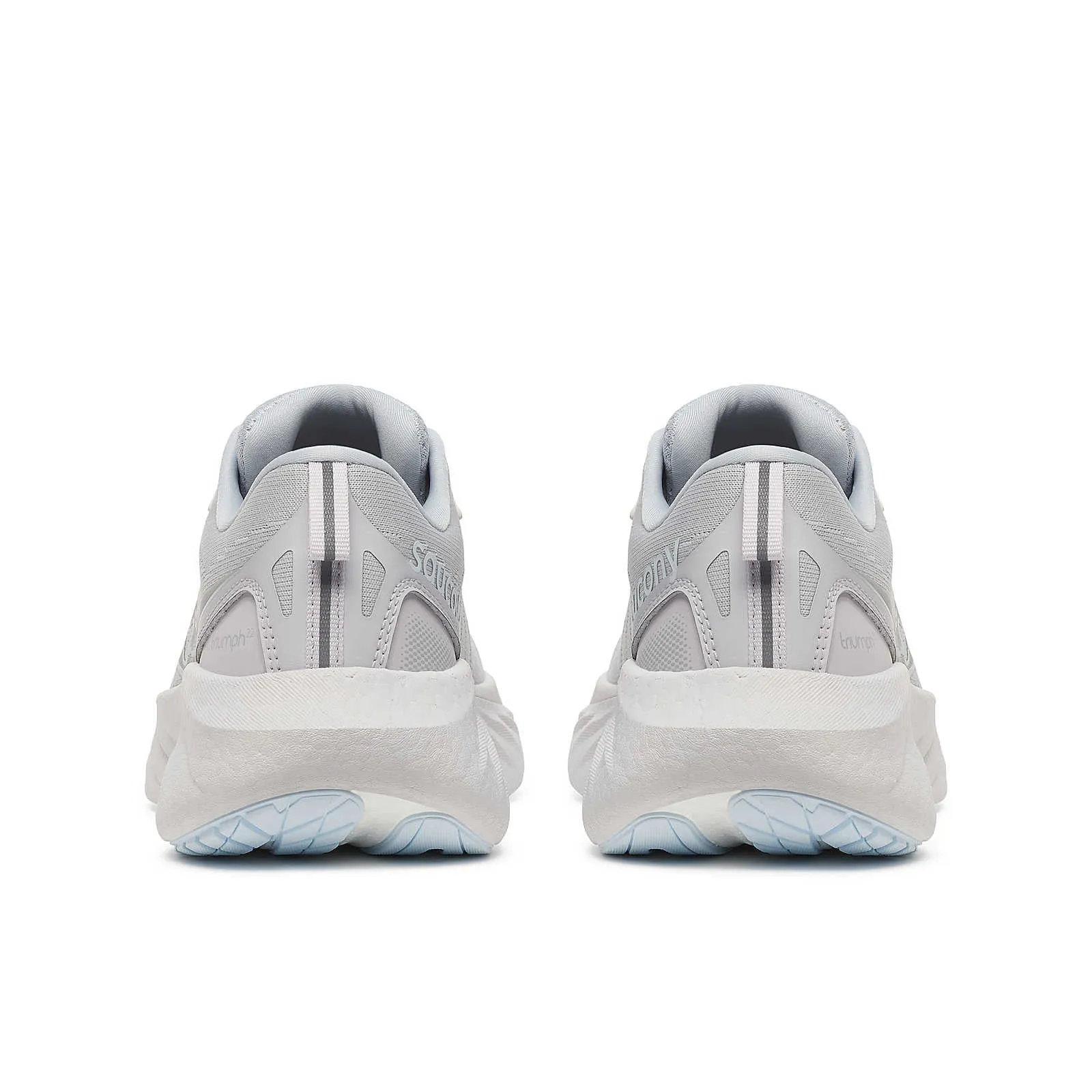 Women's Saucony Triumph 22 Running Shoe in Cloud